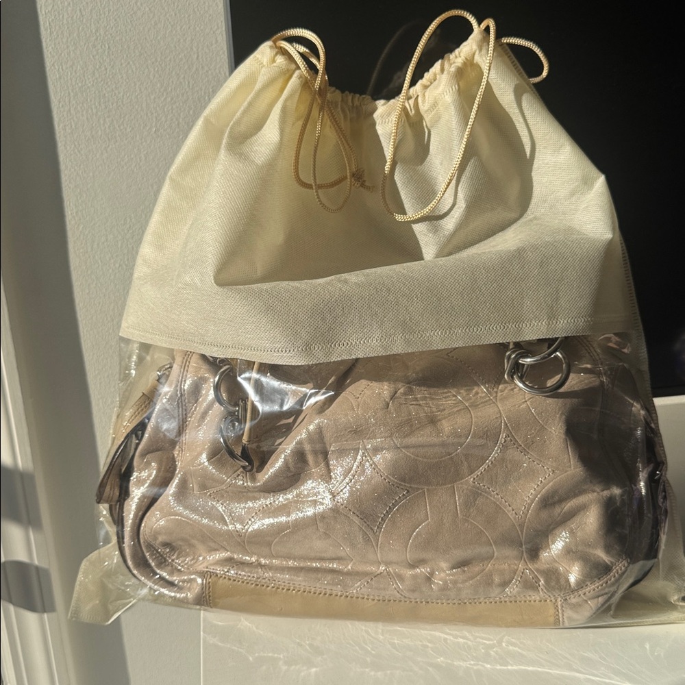 Coach Maggie Metallic Beige Quilted Shoulder Bag, EUC - Picture 15 of 15